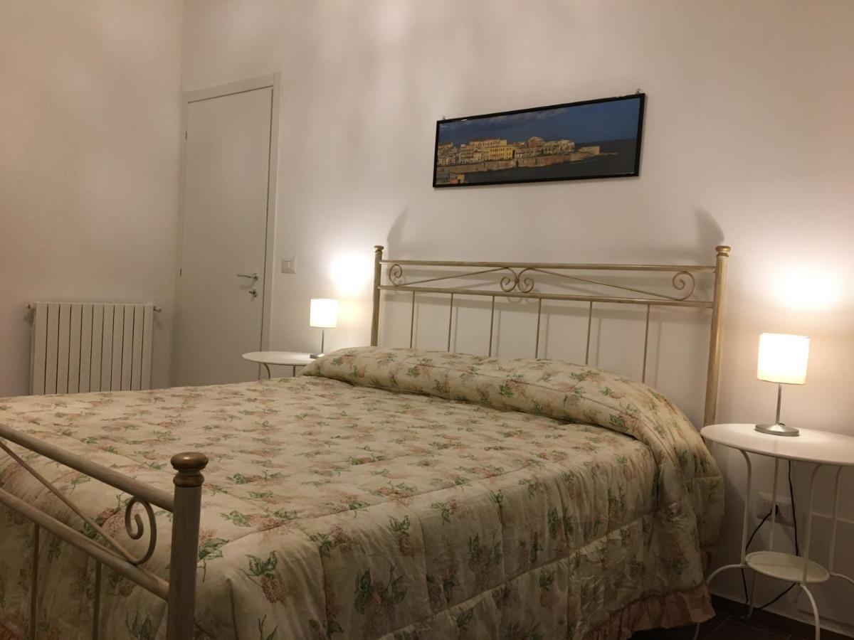 A Casa Di Clara Apartment Syracuse Ngoại thất bức ảnh